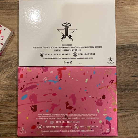 NEW Jeffrey Star Bundle of Jawbreaker and Cremated eye palettes - Picture 2 of 9